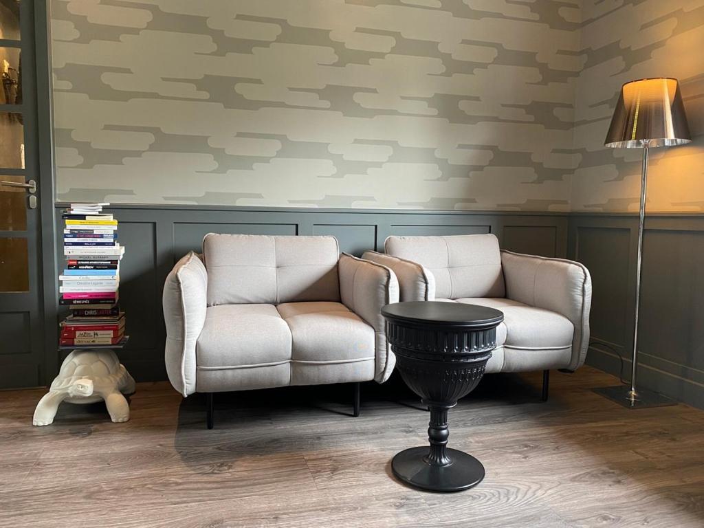 Logis Hotel Le Miramont 아르젤레가조스트 외부 사진